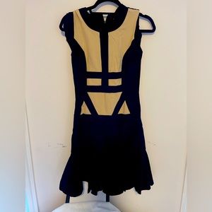 Colsten  dress for women size XS color black & creamy